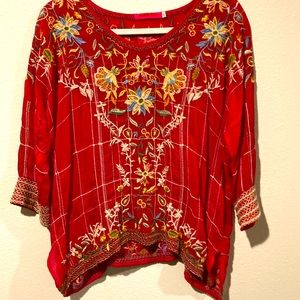 Johnny Was embroider blouse .